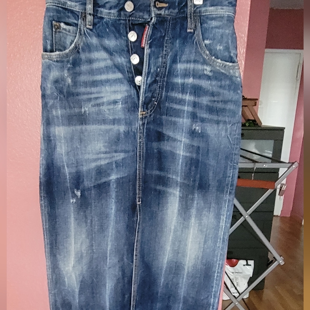 Denim skirt
